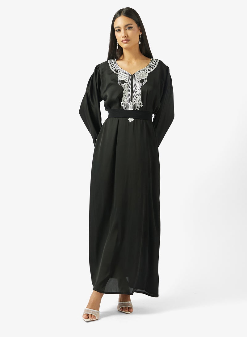 hayas closet Floral Embroidery Work At Front Section  Jalabiya - Image 4